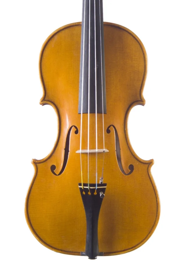 Handmade violin by Gregorio Martini, Opus 06 — front